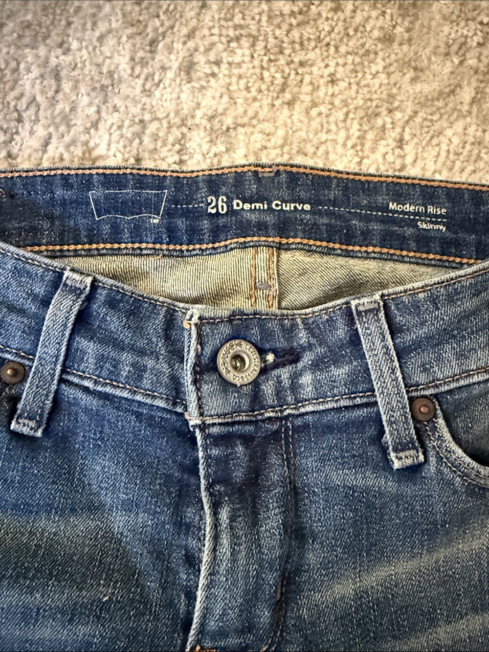 Levi’s Demi Curve Modern Rise Skinny Jeans - Medium Blue